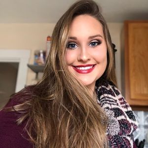 Meet your Posher, Gabby